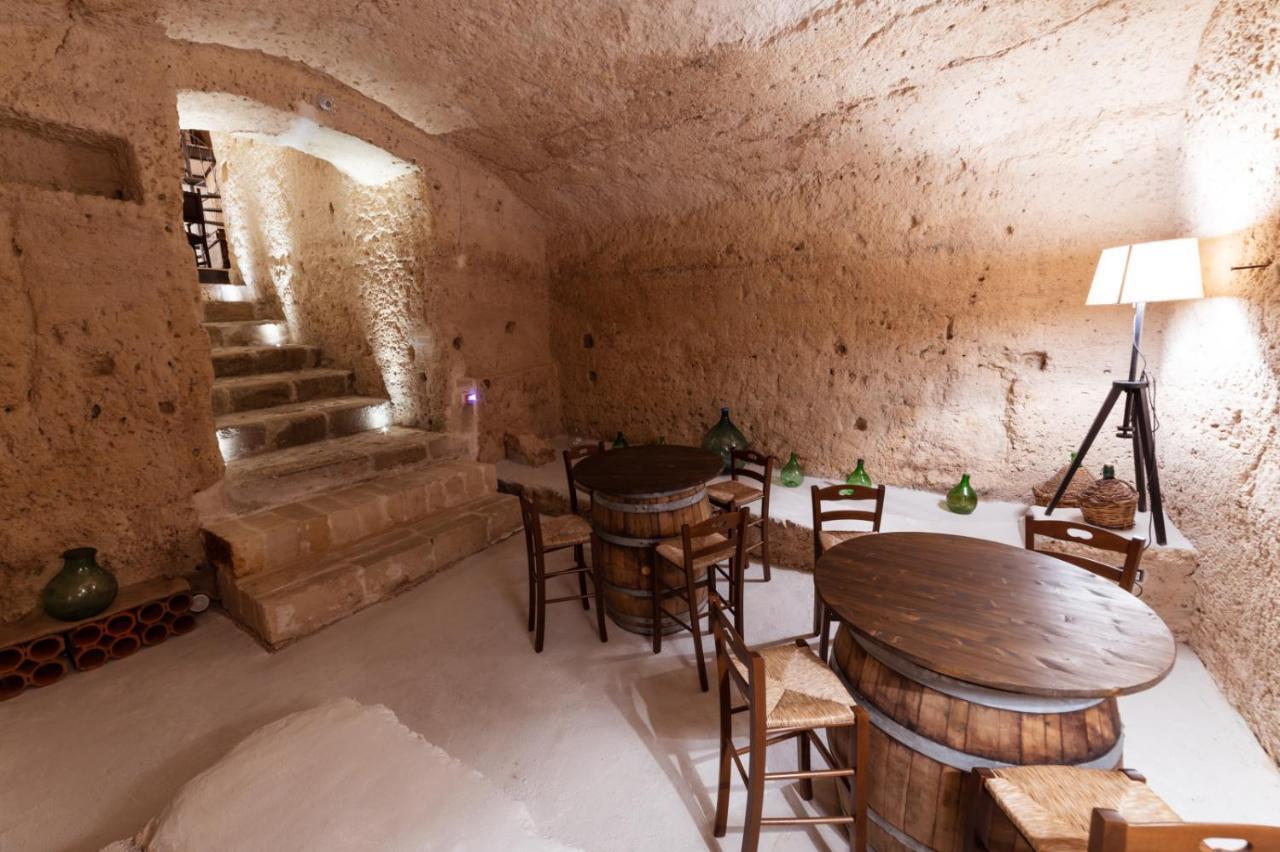 Casa Masiello La Casa Tipica Dei Sassi Di Matera Exterior photo